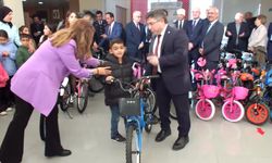 Burhaniye de "BUBFA ile bir pedalda sen bas" projesi ile 30 öğrenci sevindirildi