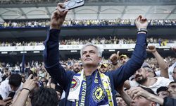 Fenerbahçe Teknik Direktörü Jose Mourinho ameliyat oldu