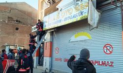 Yeşilyurt Terminal Caddesi'nde Yangın Paniği!