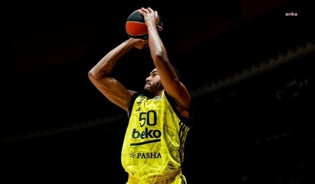 Fenerbahçe Beko, Barcelona'ya 90-63 mağlup oldu