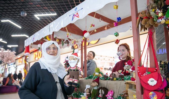 Mersin Büyükşehir Belediyesi'nin üretici kadın stantları, yeni yıl temasıyla kuruldu