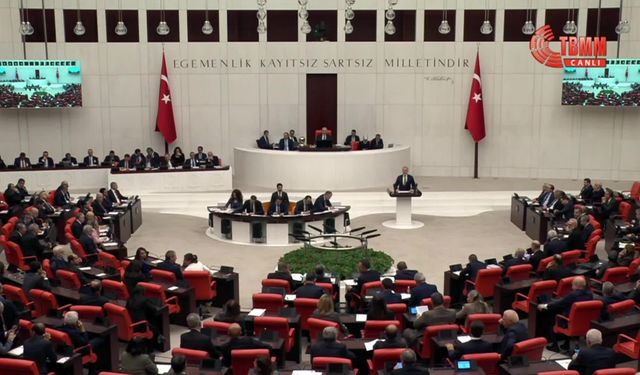 TBMM Genel Kurulu... Sezai Temelli: "Mülteci krizi kapıdadır, mültecilerin çok büyük kısmı gitmeyecek"