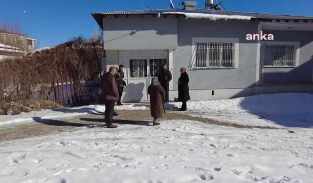 Van'da Meclis Üyeleri, Bostaniçi’nde Mahallesi sakinlerinin talep ve şikayetlerini dinledi