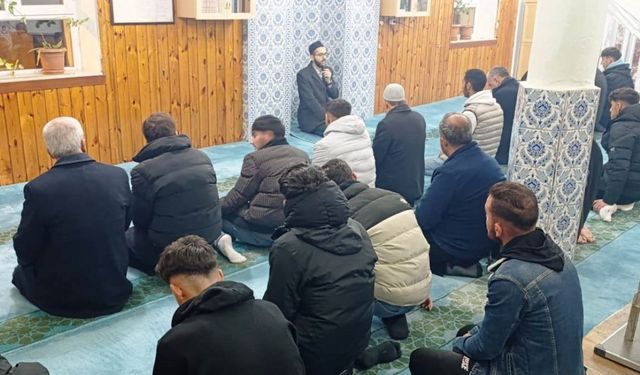 Adilcevaz KYK öğrencileri ile ‘Sabah namazı buluşması’