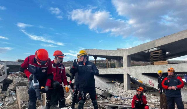 AFAD’tan devlet kurumlarına arama-kurtarma eğitimi