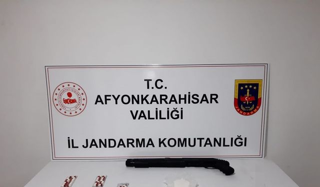 Ankara’dan, Afyonkarahisar’a uyuşturucu getirenler yakalandı