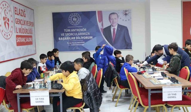 Elazığ’da  satranç müsabakaları sona erdi