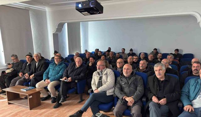 Erzincan’da budama eğitimleri başladı