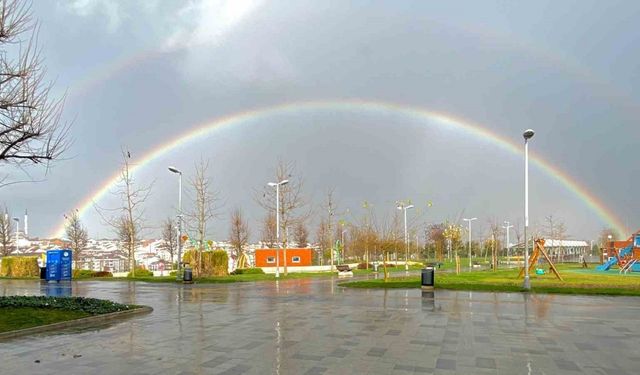 İstanbul’da gökkuşağı manzarası mest etti