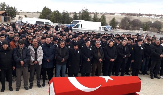 Jandarma Astsubay Çavuş Erkan Duman memleketi Kütahya’da toprağa verildi