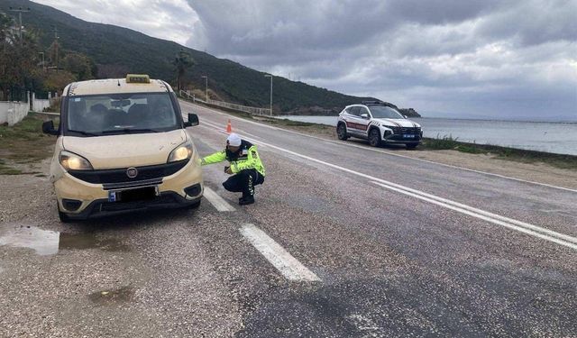 Jandarma’dan kış lastiği denetimi; 50 araca ceza