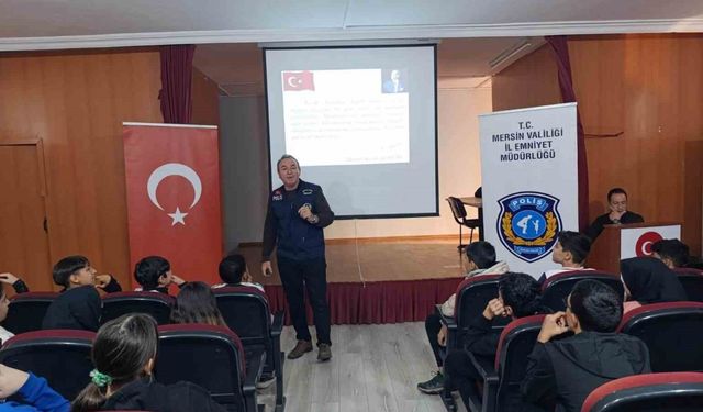 Mersin’de okullarda öğrencilere yönelik bilgilendirme faaliyetleri sürüyor