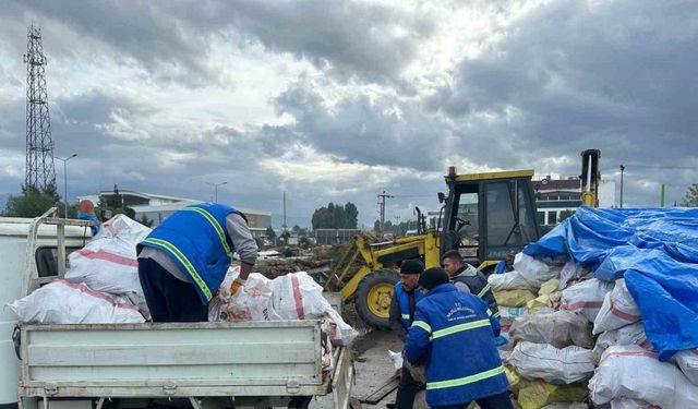 Nazilli Belediyesi ihtiyaç sahibi ailelerin yuvasını ısıtıyor