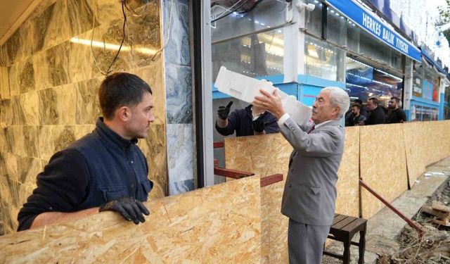 Plaza hayalini suya düşüren esnafa, İBB Başkanı Ekrem İmamoğlu’ndan ceza