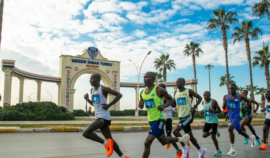 6. Uluslararası Mersin Maratonu'na 30 ülkeden 2 bin 172 sporcu katıldı