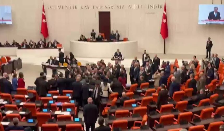 CHP'li Başarır'dan AK Parti'ye: "Osman Bak’ı burada küçük düşürdünüz, bir Meksika dalgası eksikti"