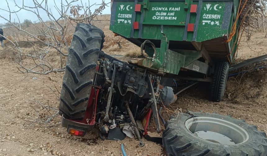 Şanlıurfa’da traktör devrildi: 3 yaralı